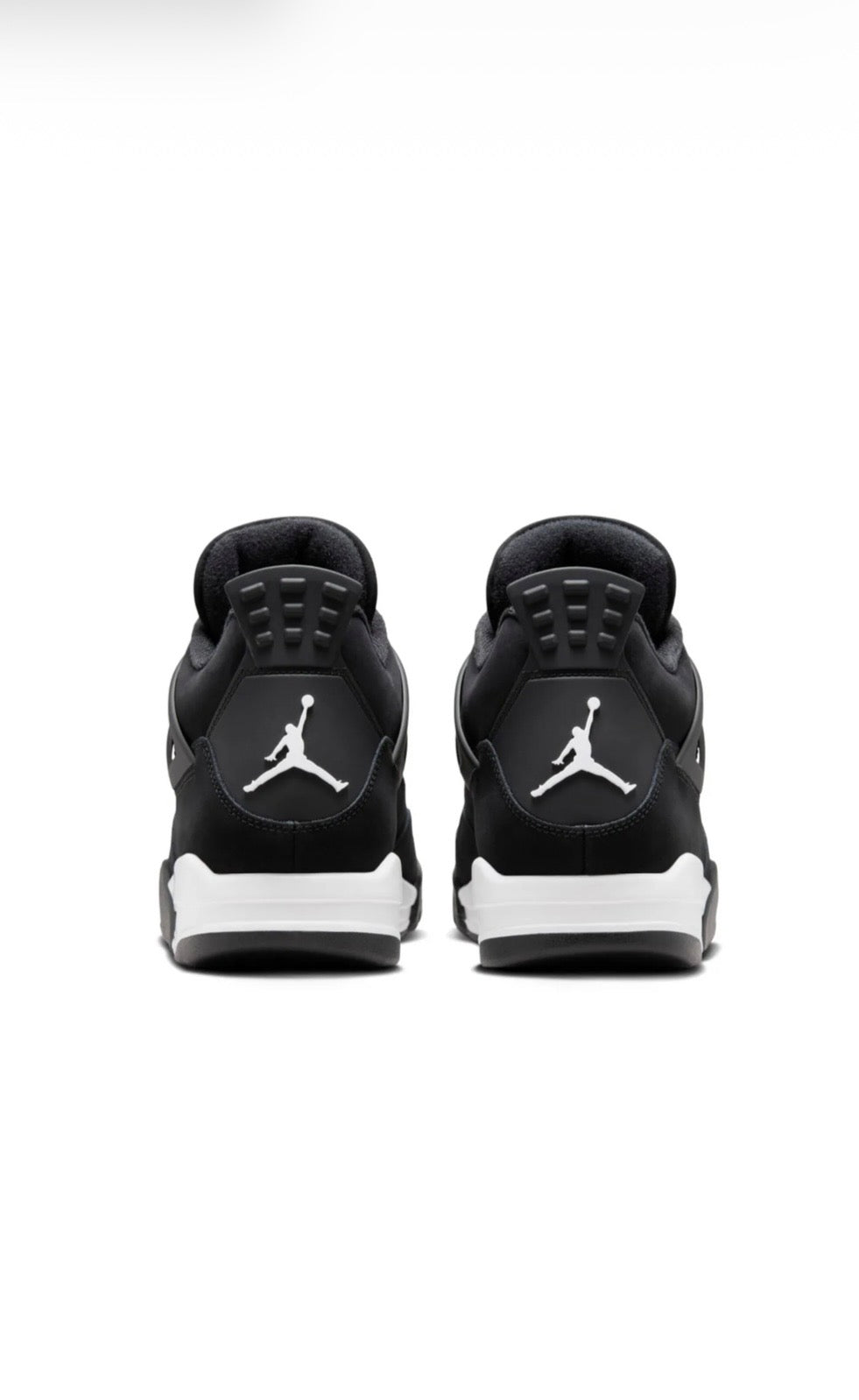 Air Jordan 4 Retro "White Thunder"